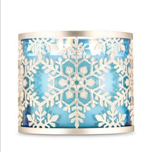 New BBW snowflake three wick candle holder
